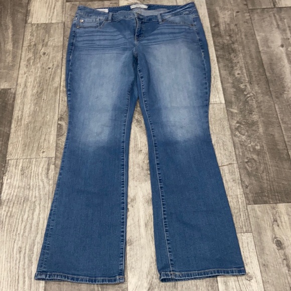 TORRID Distressed Faded Slim Boot 18S